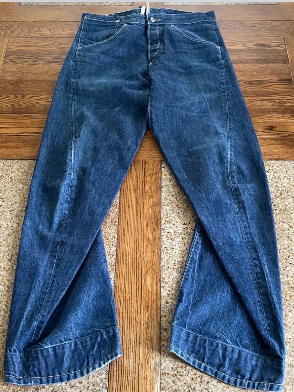 Rare Vintage Engineered Twist Seam LEVIS Jeans Cinch Back Waist - Picture 2 of 7